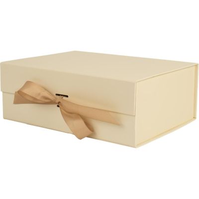 Подаръчна кутия 29x22x10,5cm, бежова