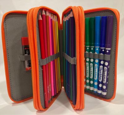 Несесер, троен, пълен с продукти NWL, момче